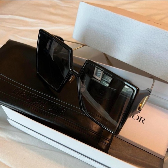 Dior Sunglasses main image 4